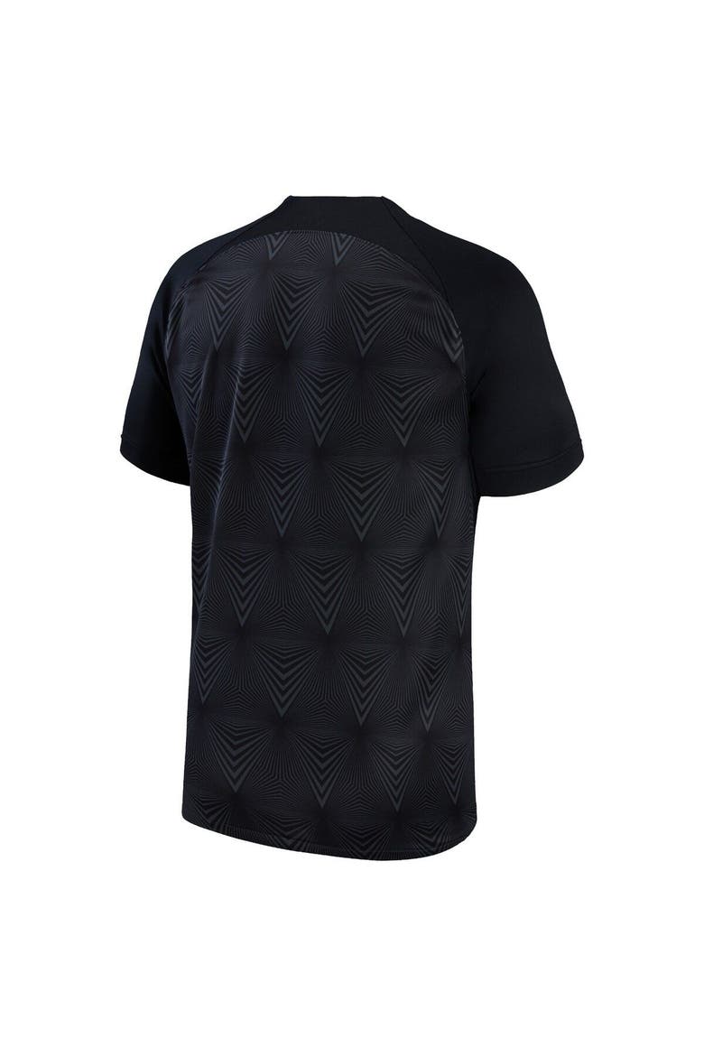 Men's Nike Black Eintracht Frankfurt 2022/23 Away Replica Blank Jersey, Alternate, color, Black
