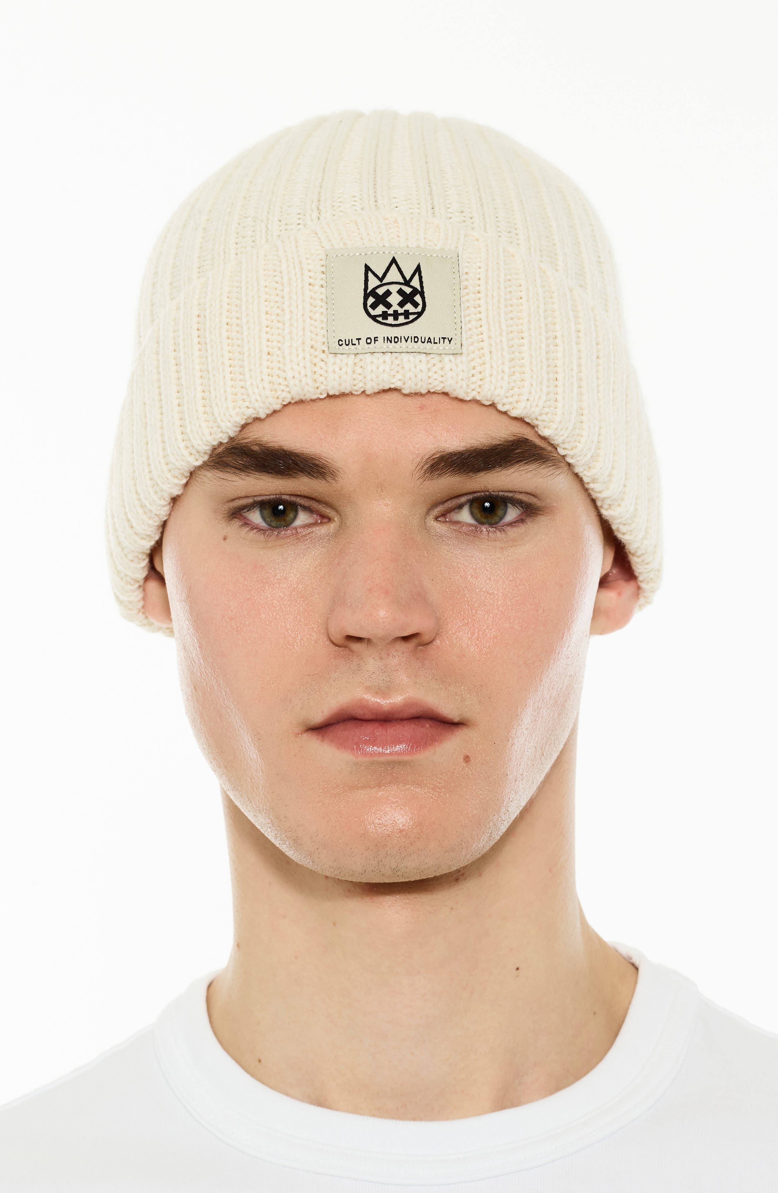 selected WINTER WHITE