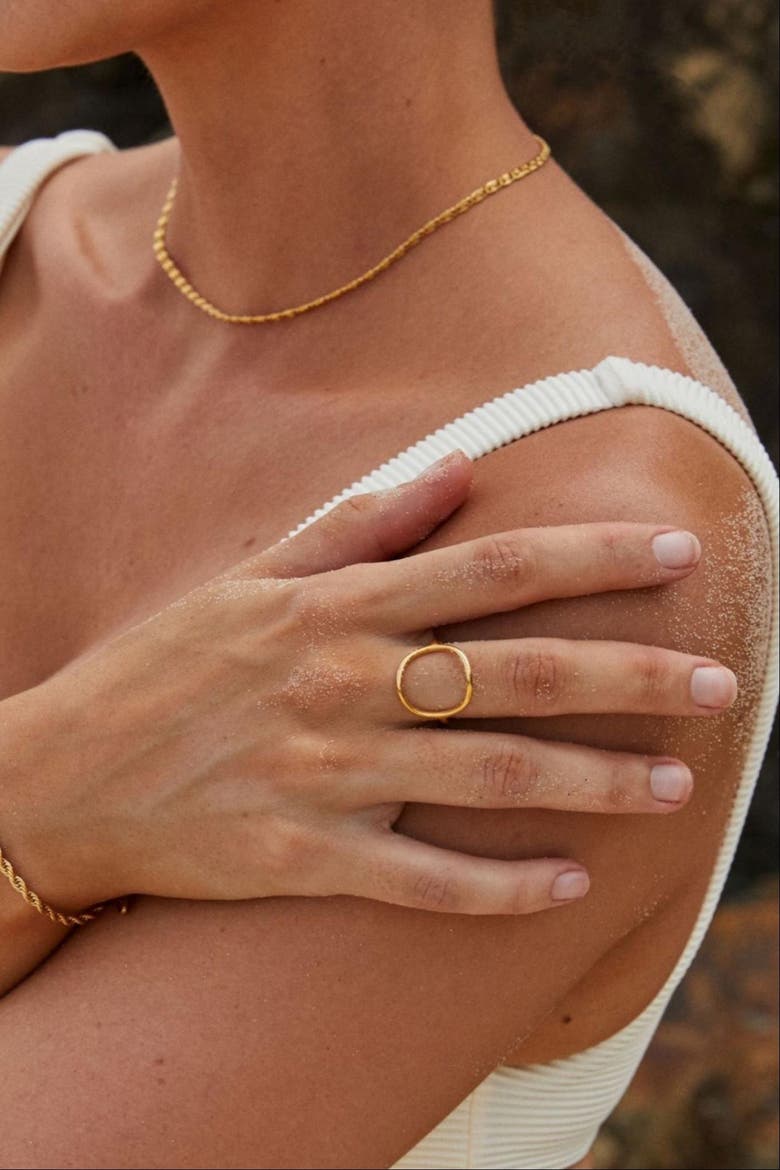 Bahïa Oval Ring, Alternate, color, Gold