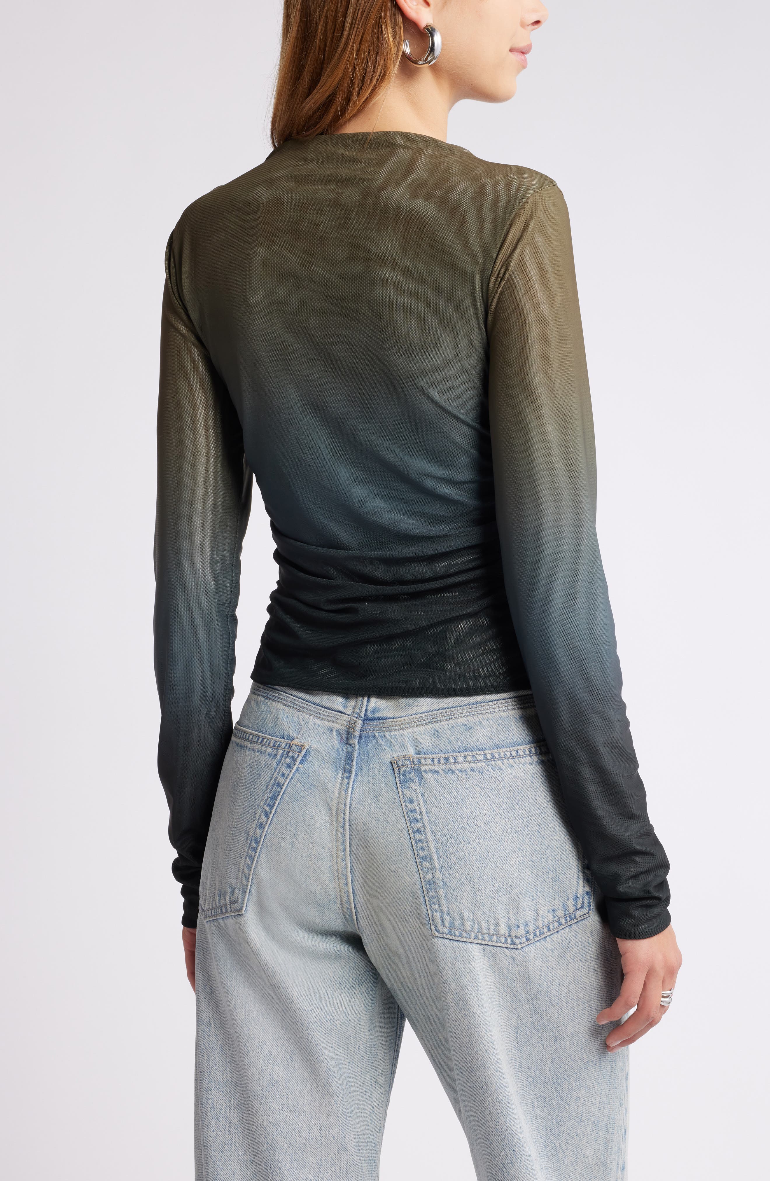 MESH MOCK NECK CROSSOVER PRINT main image 1