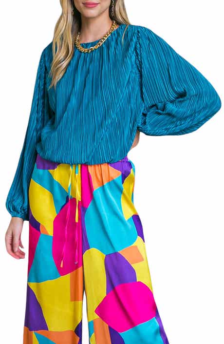 Pleated Textured Long Sleeve Top