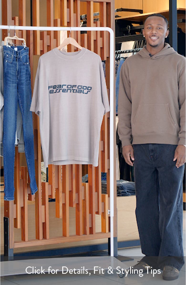 '90s Logo Graphic T-Shirt, sales video thumbnail