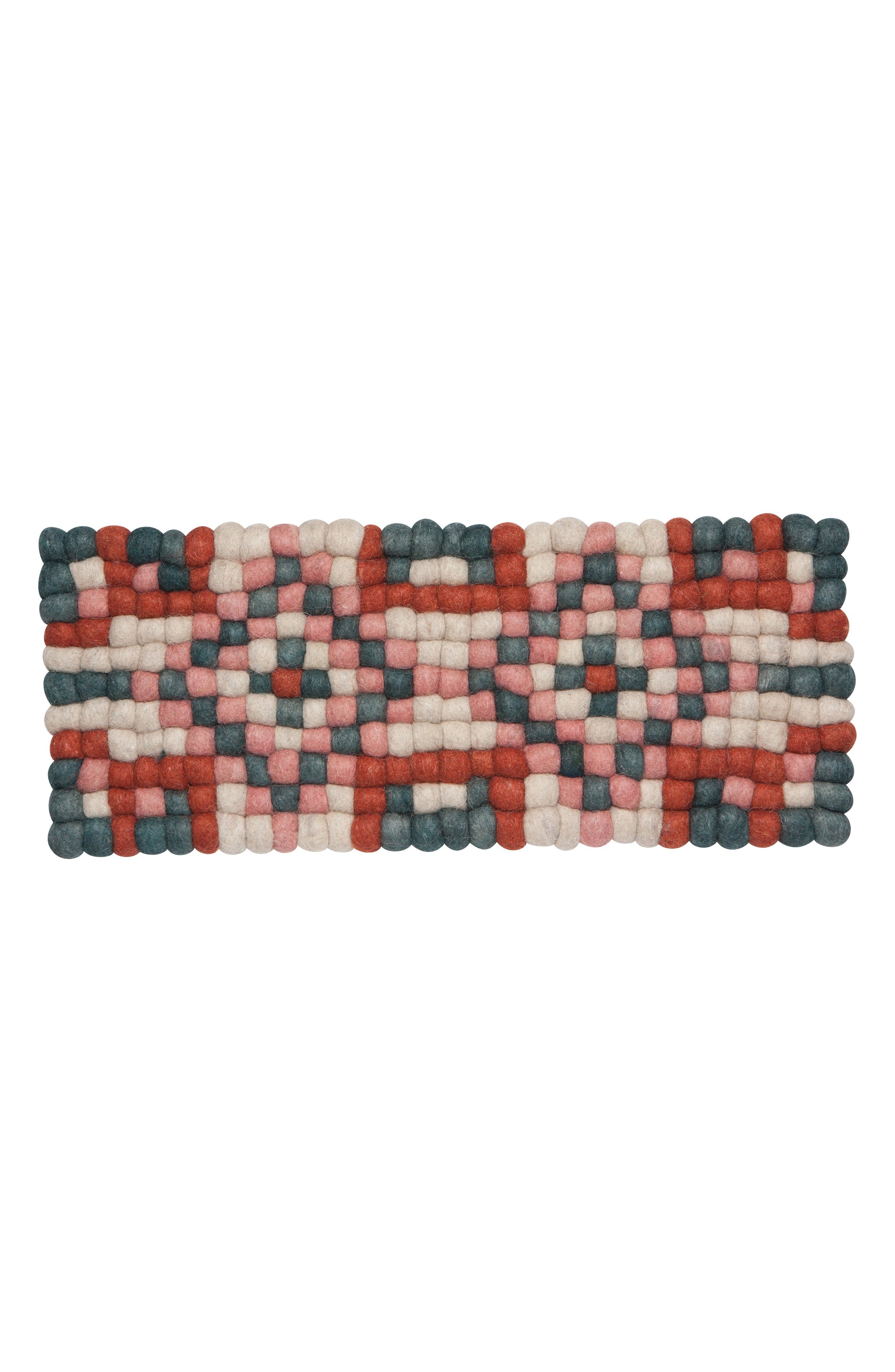 Dot Terra Runner Centerpiece