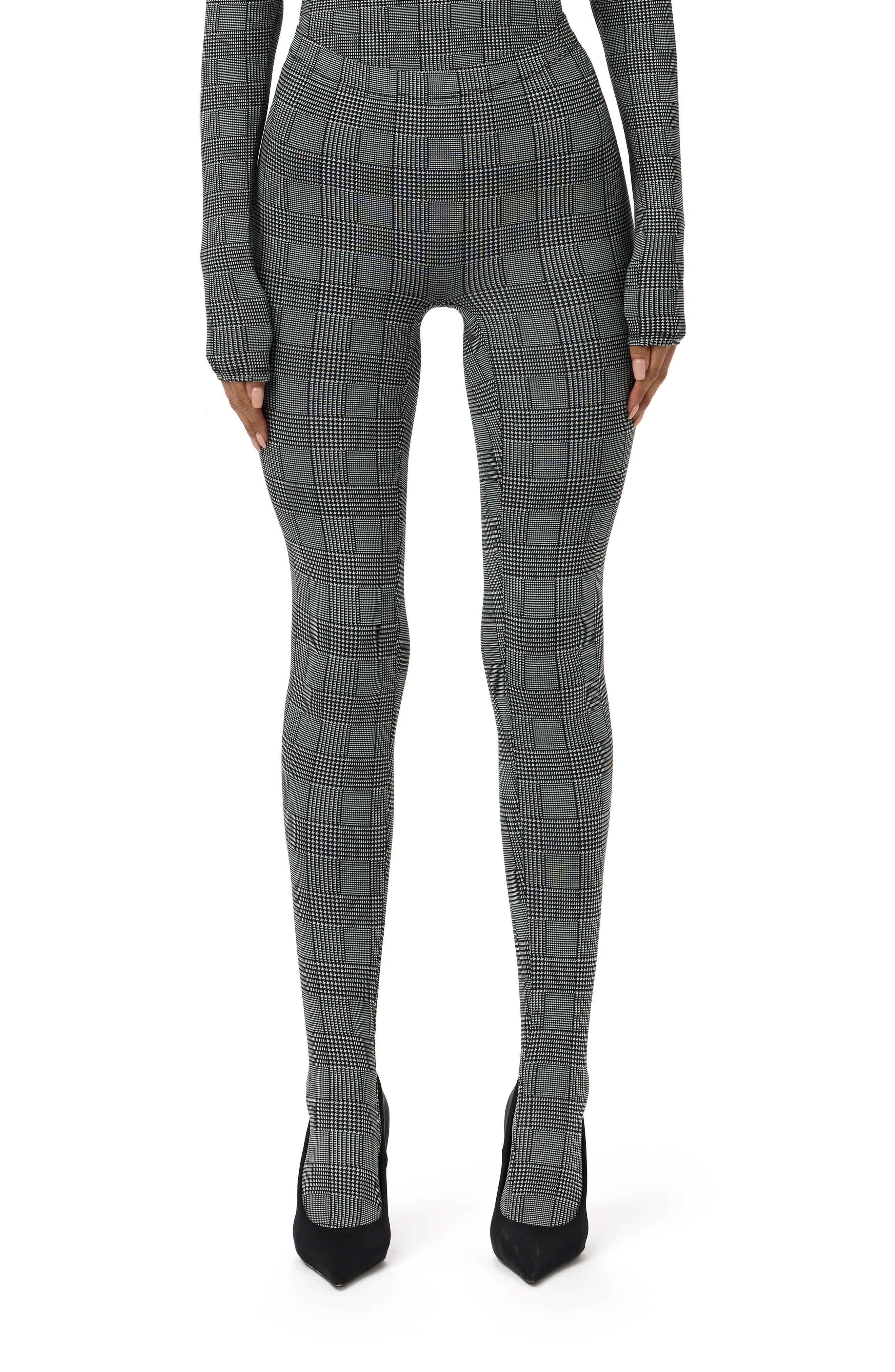 HOUNDSTOOTH PLAID
