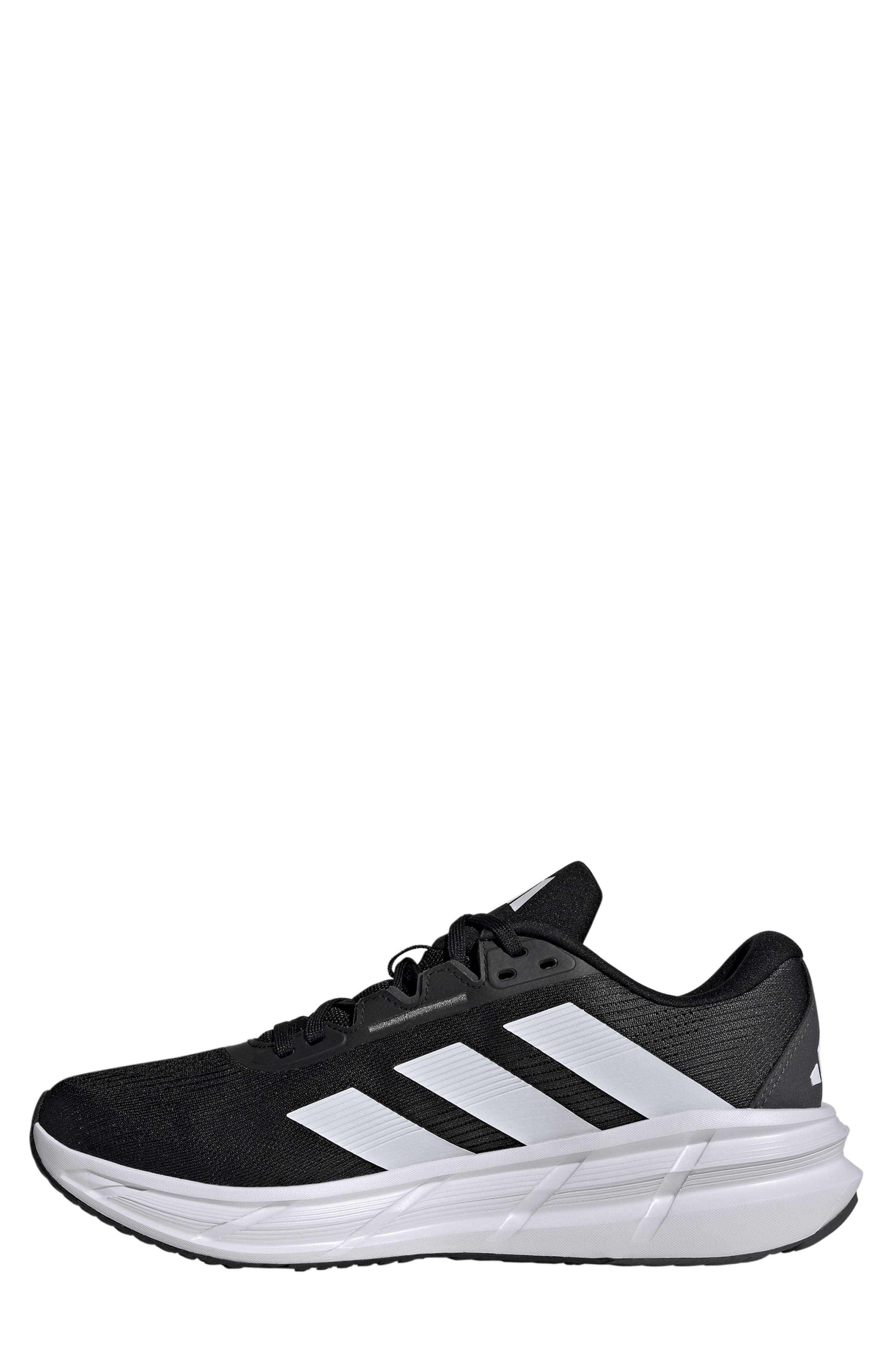 Questar 3 Running Shoe, Alternate, color, BLACK/ WHITE/ CARBON