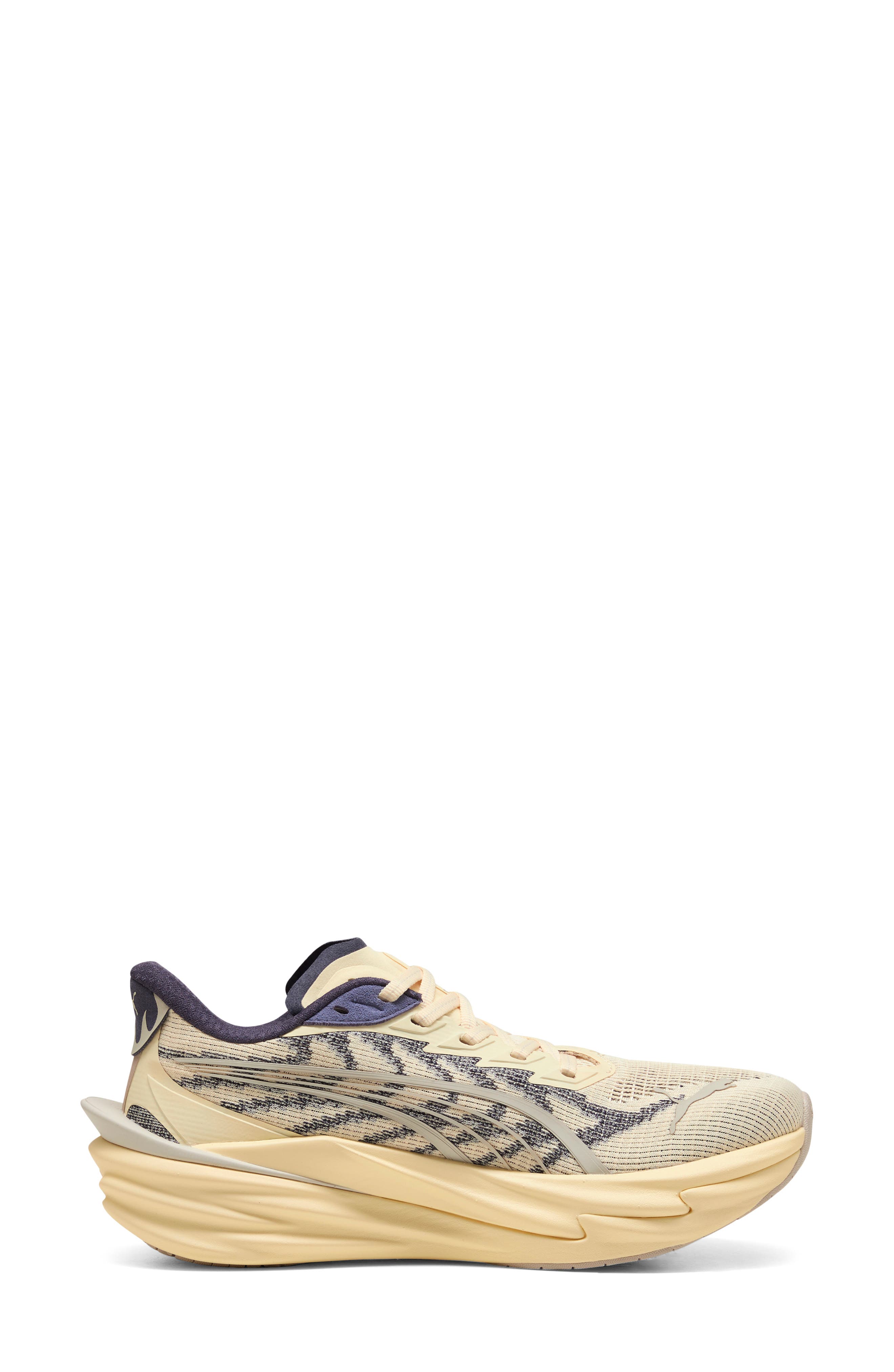 PUMA Deviate Nitro 4 Running Shoe, Alternate, color, 