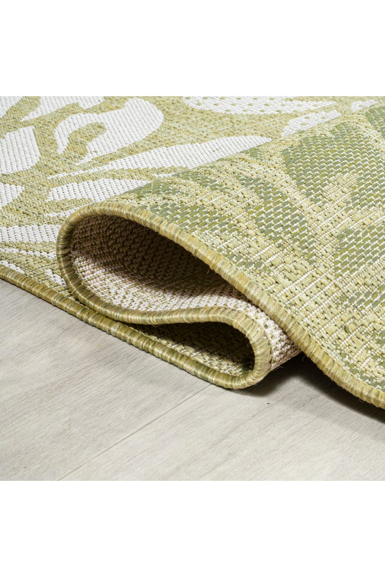 Zinnia Modern Floral Textured Weave Indoor/Outdoor Area Rug, Alternate, color, Green/Cream
