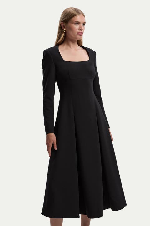 Stretch Sweetheart Neck Midi Dress