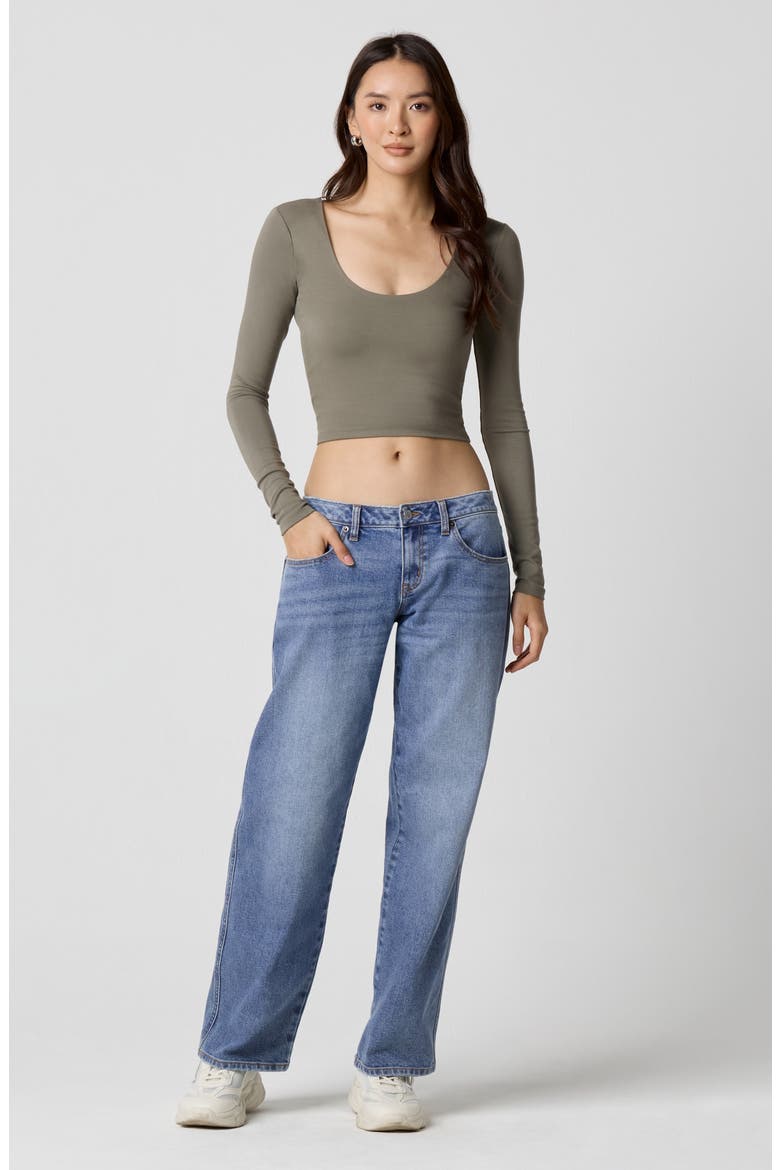 Low Rise Straight Leg Jeans, Alternate, color, MED WASH