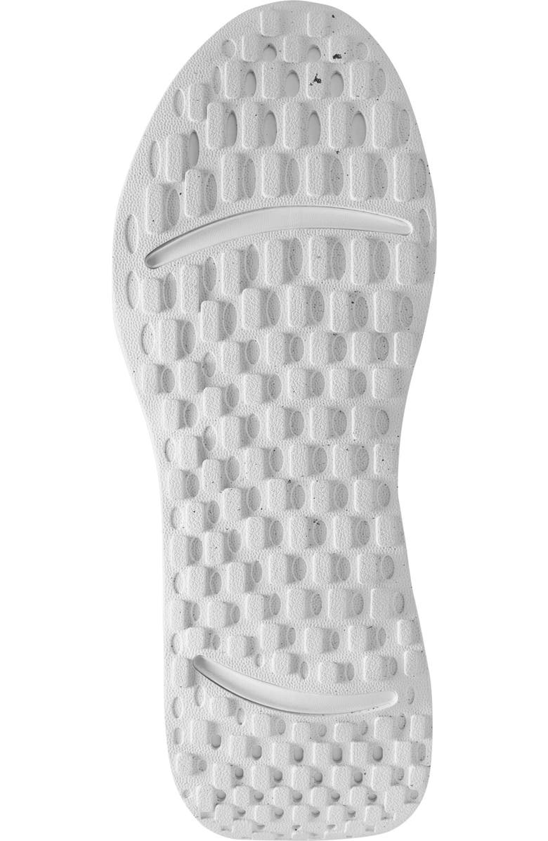 Nike Legend Essential 4 Walking Shoe, Alternate, color, 100 White/Prpltm