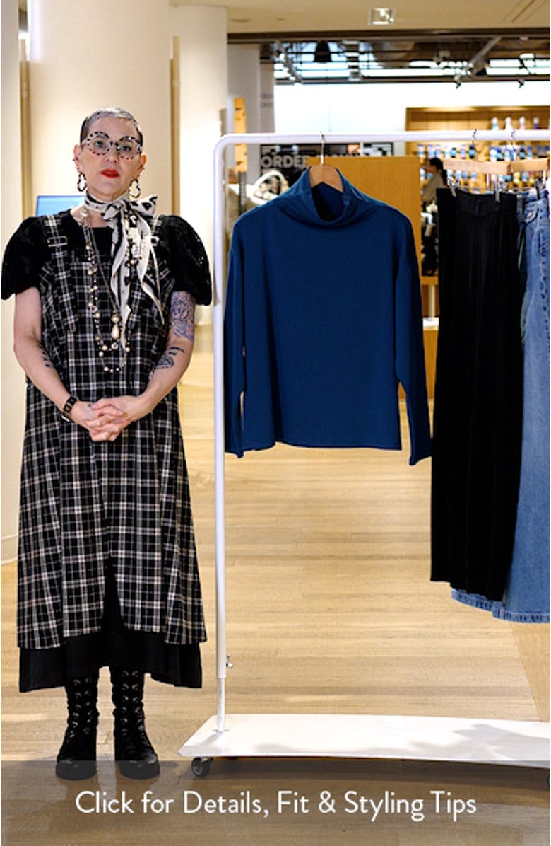 Funnel Neck Boxy Top, sales video thumbnail