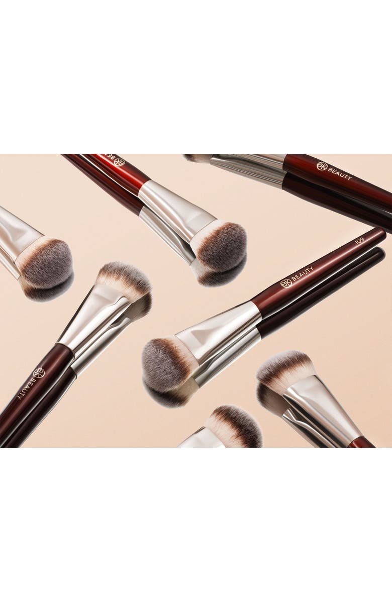 BK Beauty 109 Mini Contoured Foundation Brush, Alternate, color, Burgundy