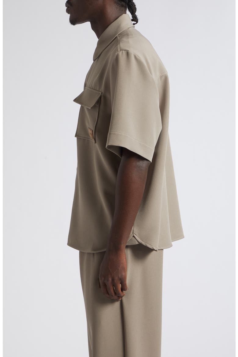 Logo Patch Short Sleeve Stretch Cady Button-Up Shirt, Alternate, color, DARK SAND