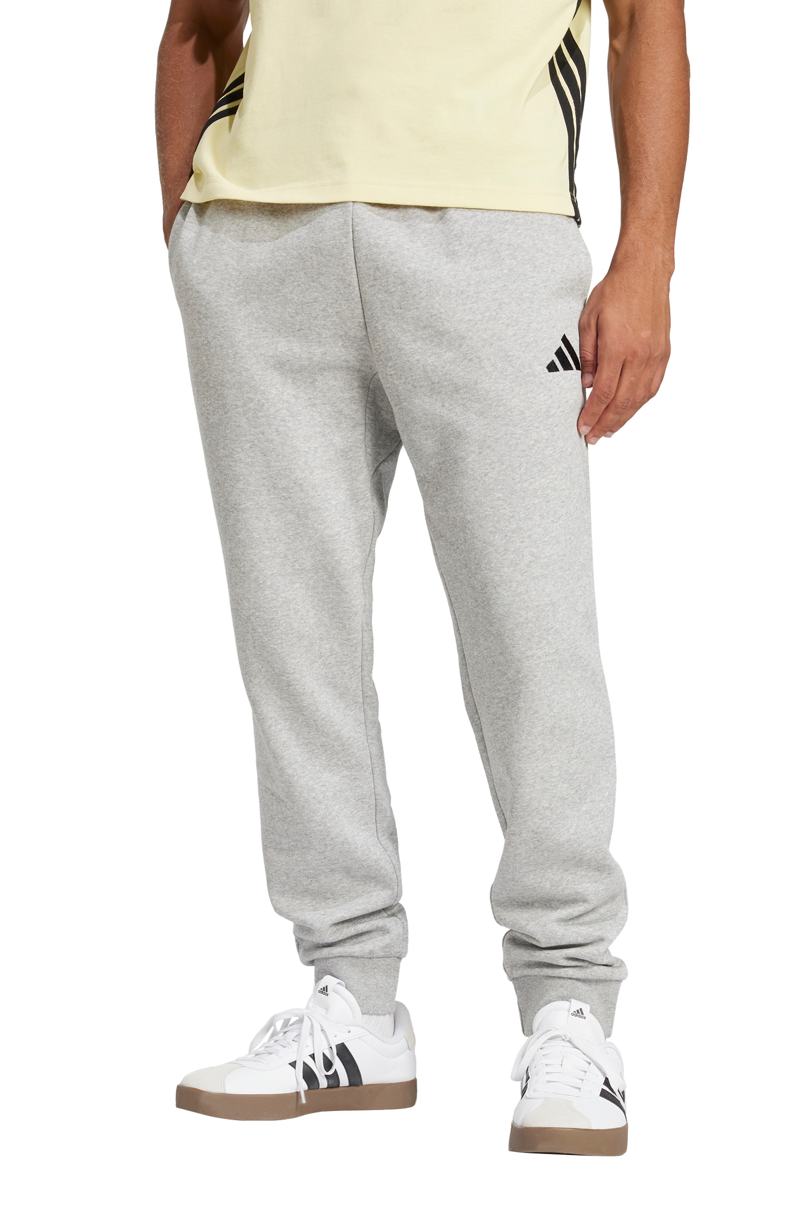 adidas Essentials Feelcozy Fleece Pants