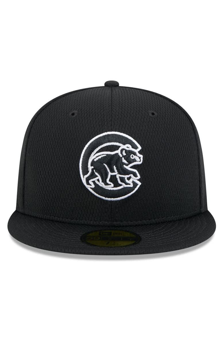 New Era Men's New Era Black Chicago Cubs 2025 MLB Clubhouse 59FIFTY Fitted Hat, Alternate, color, 