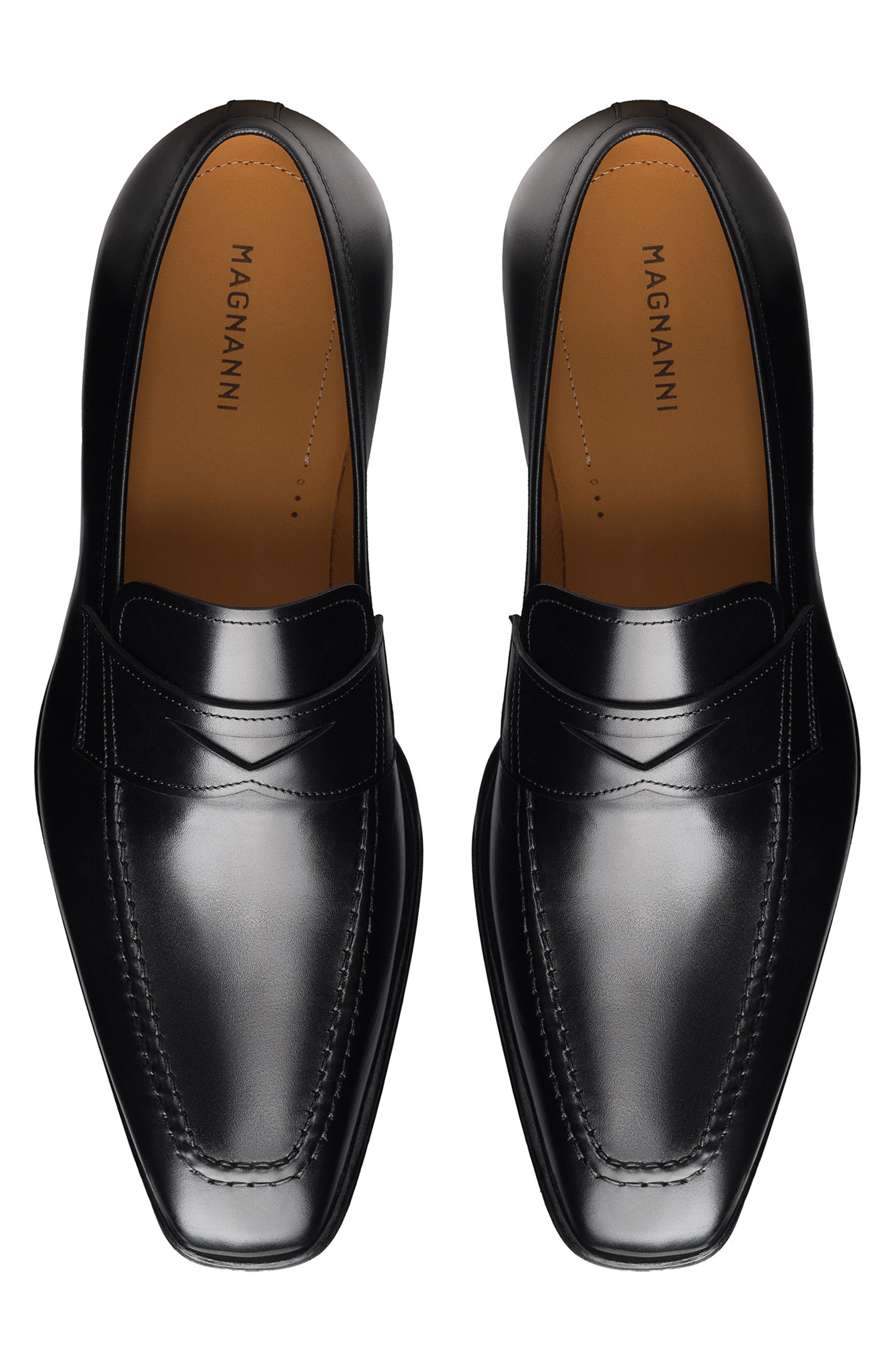 Magnanni Maine Water Resistant Loafer, Alternate, color, Black