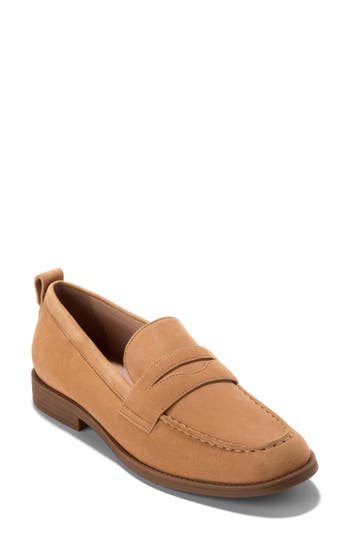 Cole Haan Camea Lug Sole Penny Loafer In Biscuit Suede