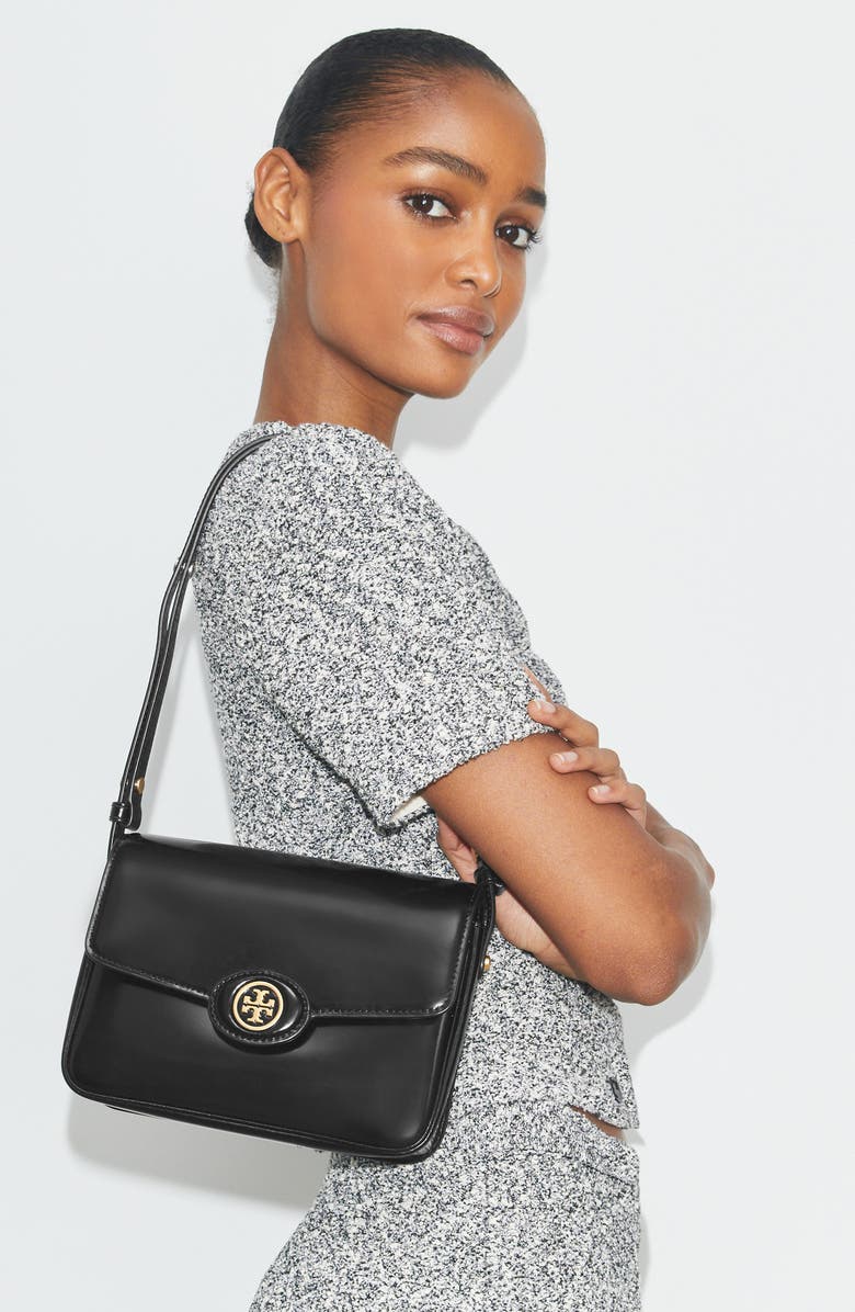 Tory Burch Robinson Spazzolato Leather Shoulder Bag, Alternate, color, Black