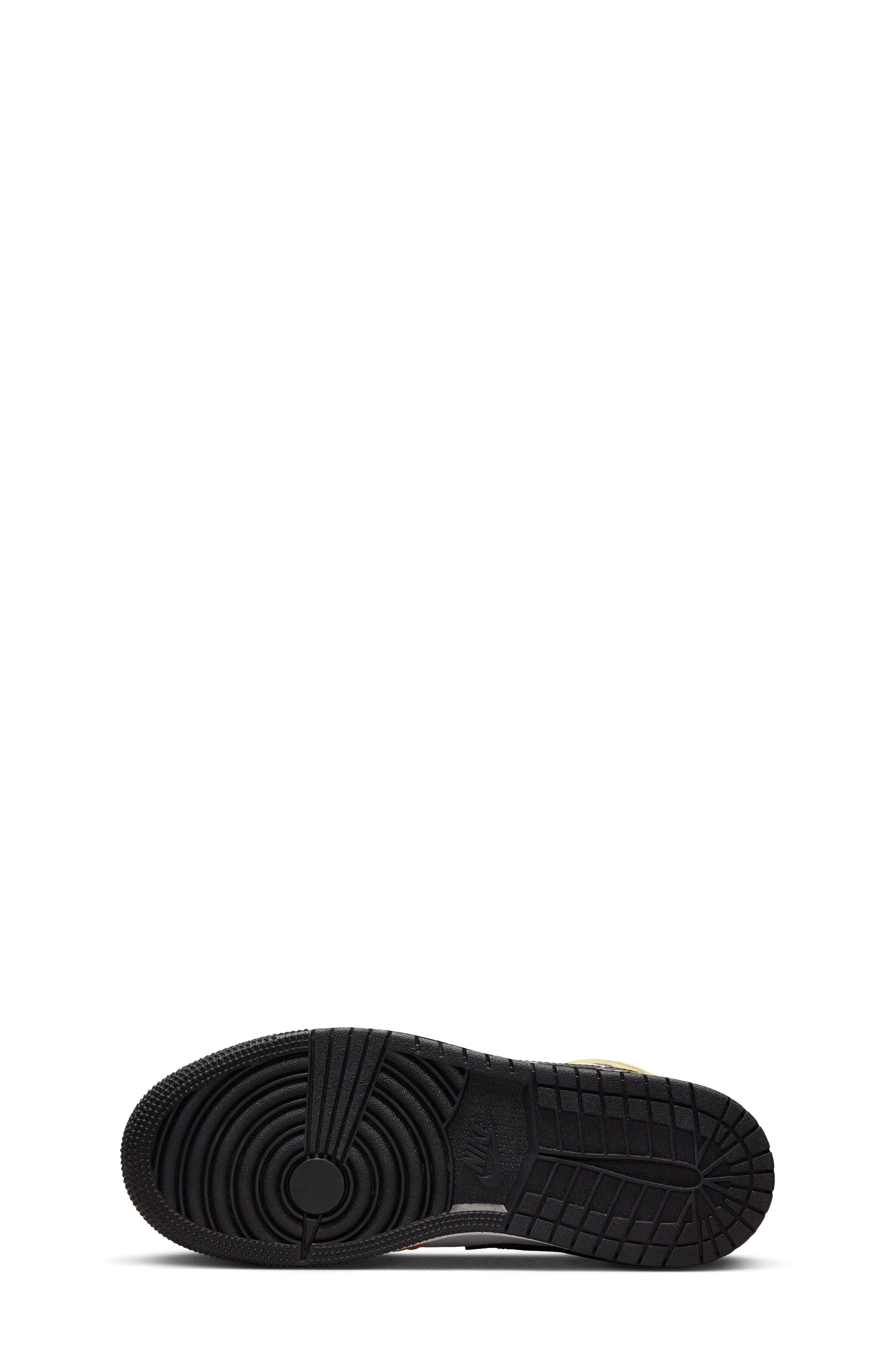 Nike Kids' Air Jordan 1 Mid SE Sneaker, Alternate, color, 