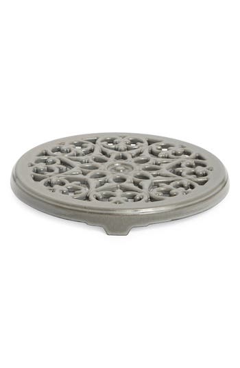 Staub Lilly Trivet In Gray