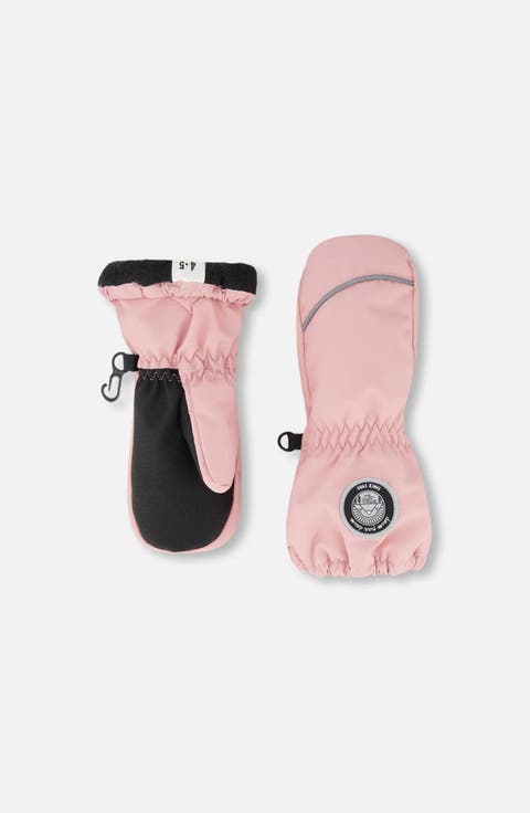 Girl Winter Mittens Play (Big Kid)