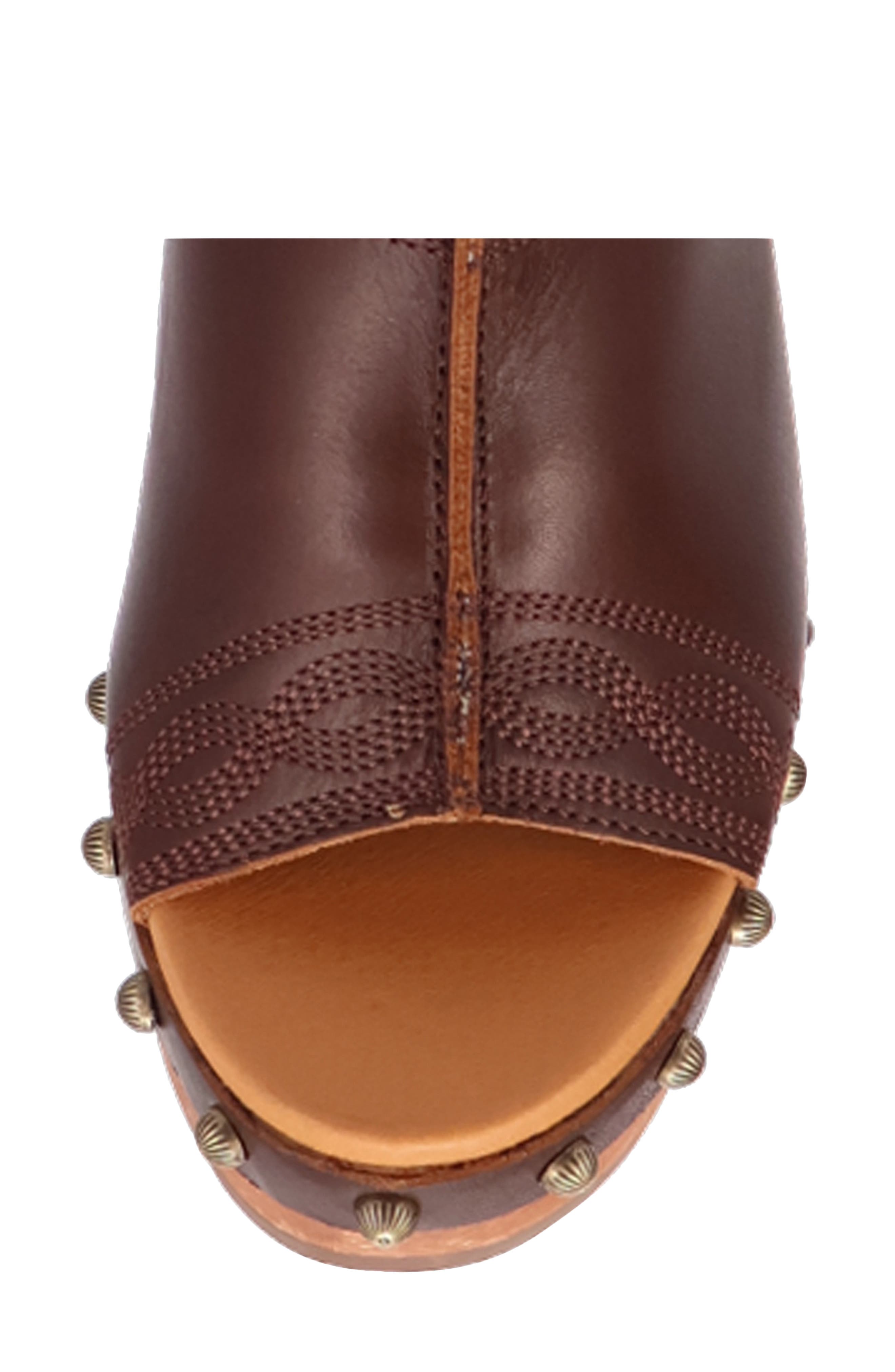 Dingo Clover Slingback Platform Sandal, Alternate, color, Brown