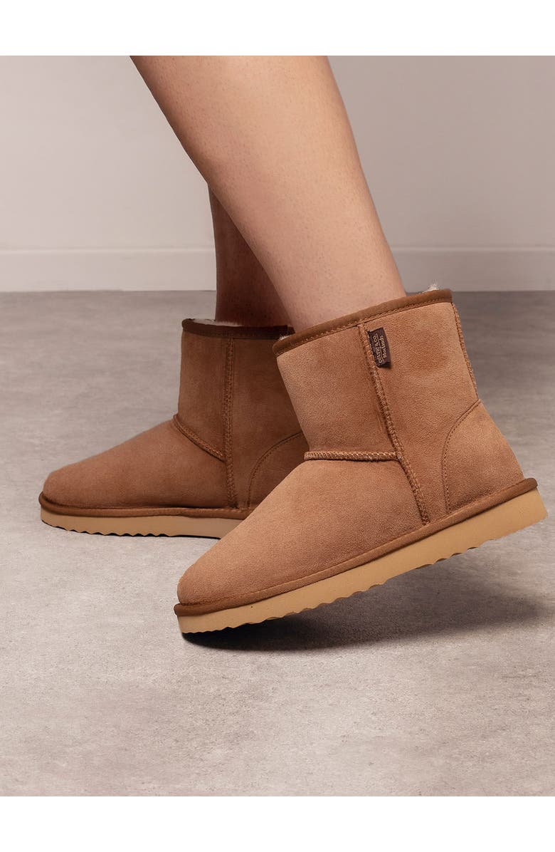 Celtic & Co. Sheepskin Bootee Slippers, Alternate, color, Chestnut