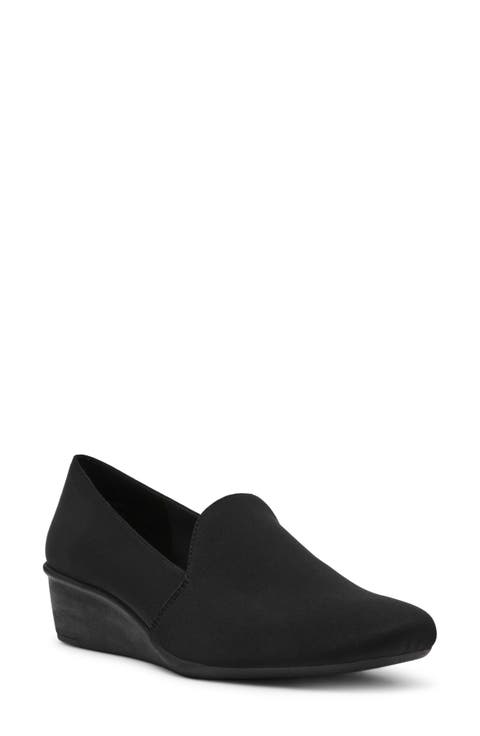 Wendell Wedge Pump (Women)