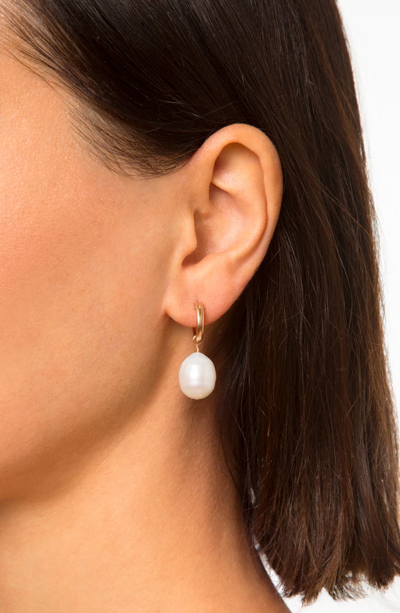 STONE AND STRAND Freshwater Pearl Huggie Hoop Earrings, Alternate, color,