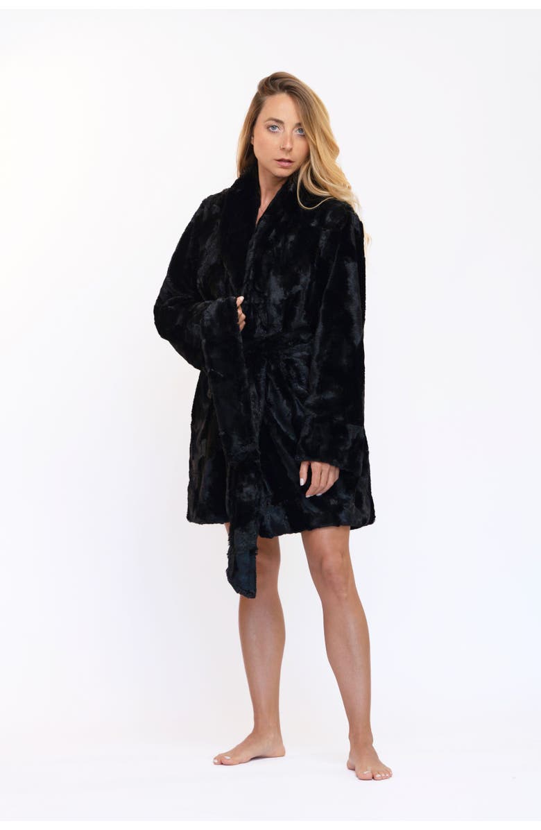 Sea To Me Blankets Ojai Faux Fur Robe, Main, color, Obsidian