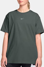 Nike Sportswear Classic T-Shirt