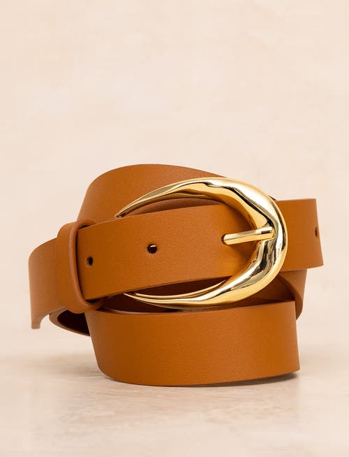 Bobbies Dalí Belts In Speculos