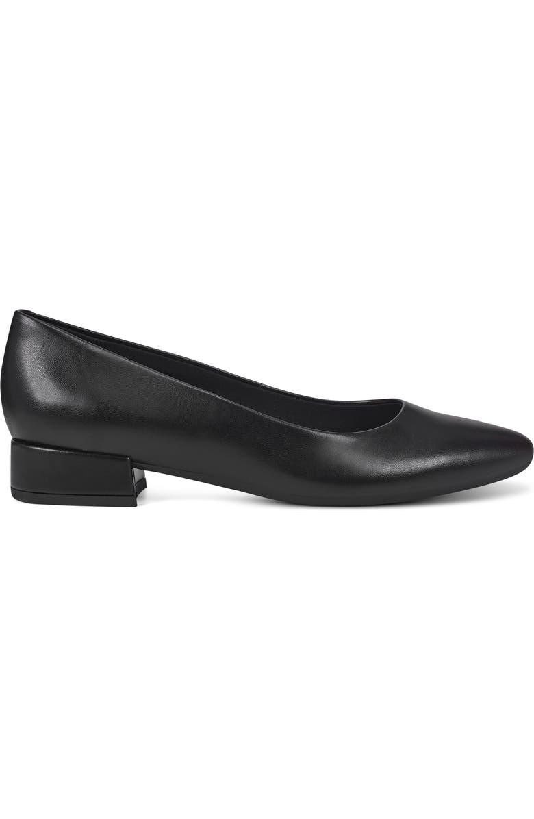Easy Spirit Carey Pointy Toe Pump, Alternate, color,