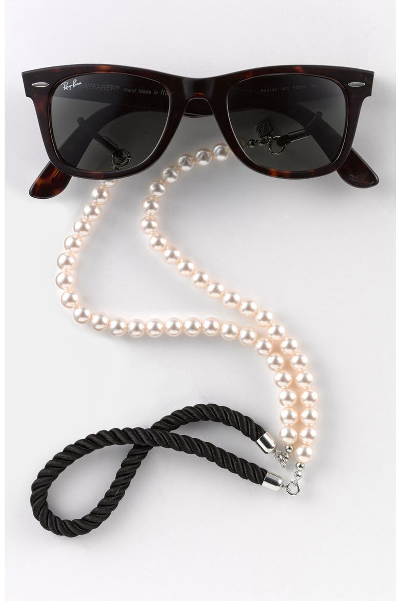 'Pearls' Eyewear Chain (Nordstrom Exclusive), Main, color, PEARL/ BLACK