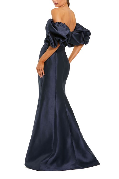 Mac Duggal Sweetheart Off The Shoulder Puff Sleeve Gown In Blue