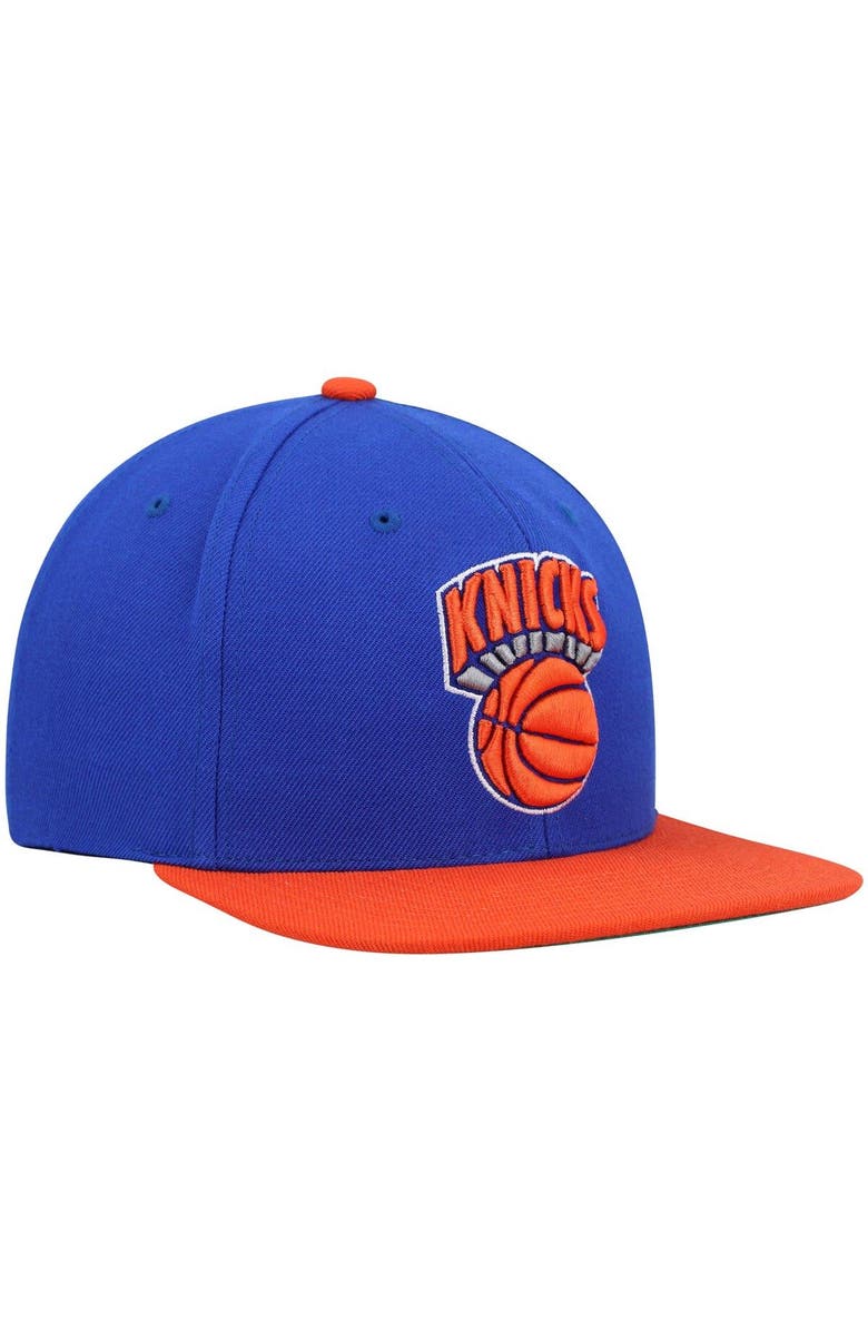 Mitchell & Ness Men's Mitchell & Ness Blue/Orange New York Knicks Hardwood Classics Team Two-Tone 2.0 Snapback Hat, Alternate, color, Blue