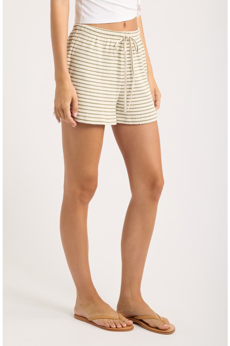 Easy Livin' Shorts, Alternate, color, ARMY GREEN