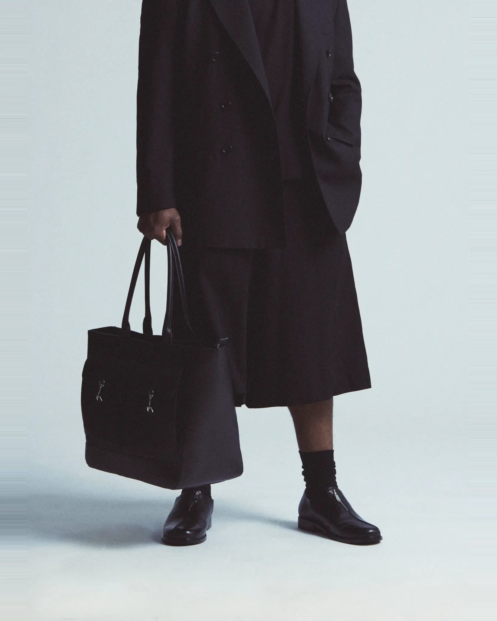 Kit by Nikko Washington Pebbled Leather Tote, Alternate, color, Black