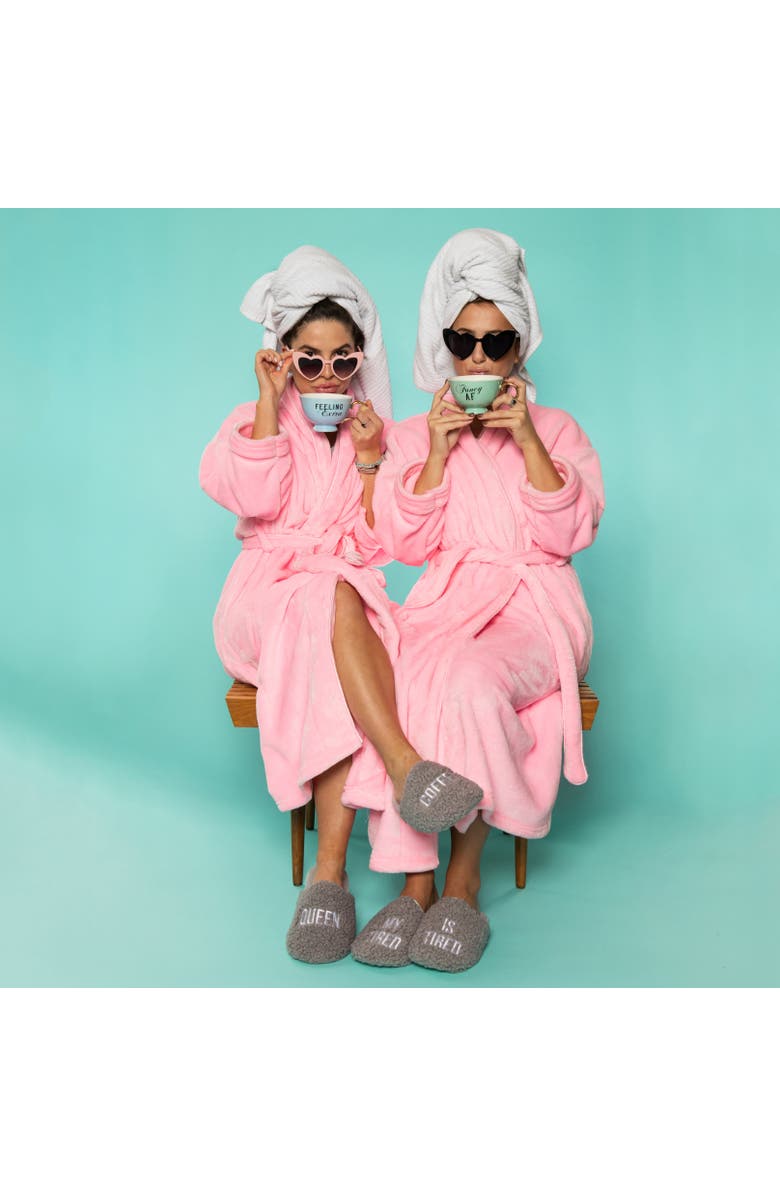 Totalee Gift Too Cold To Care Robe Lg/Xl Pink, Alternate, color, Pink