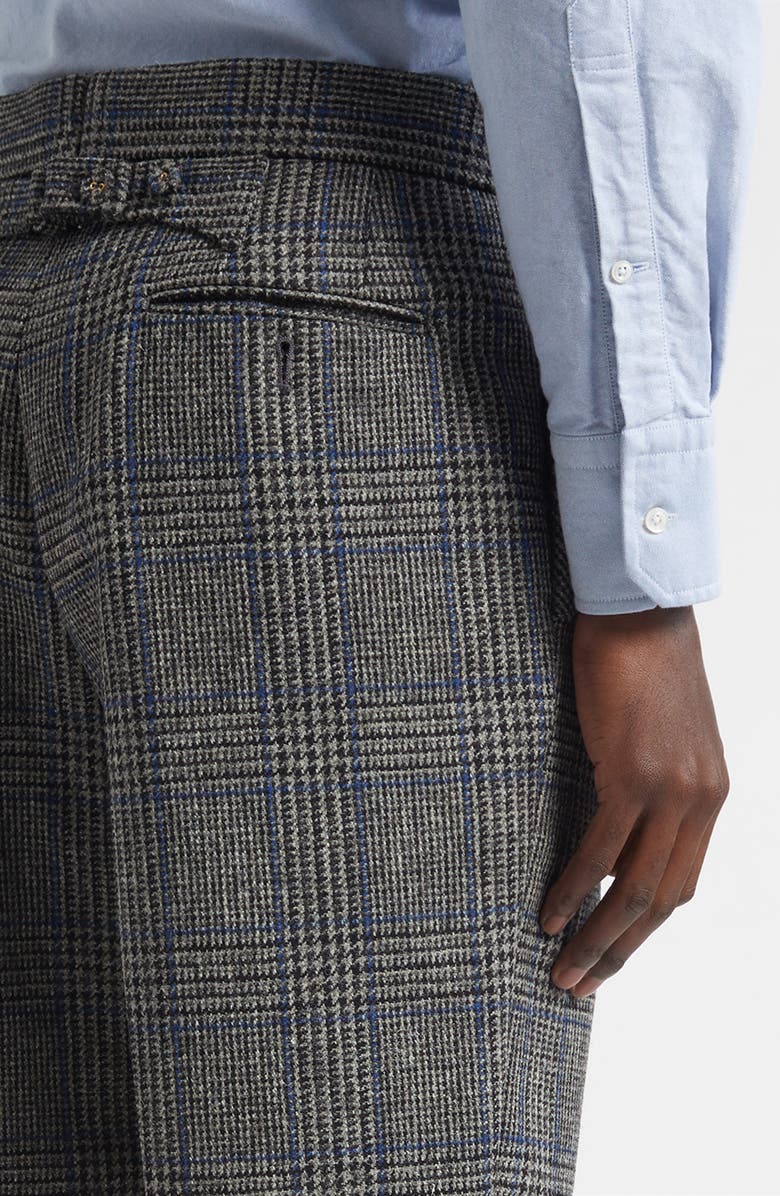 Thom Browne Prince of Wales Plaid Hunting Tweed Backstrap Shorts, Alternate, color, Medium Grey