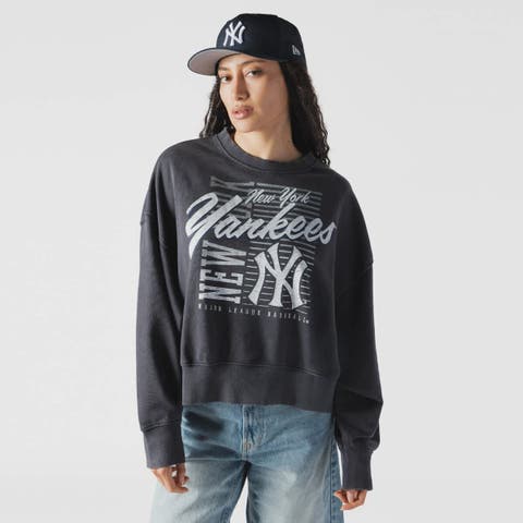 Women's New Era Navy New York Yankees Boxy Mineral Wash Dolmen Sleeve Cropped Sweatshirt