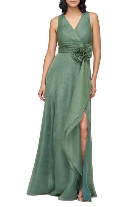 Della Rosette Detail Sleeveless Organza Gown