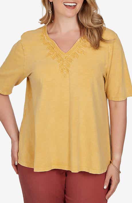 Embroidered Split Neck Slub Top