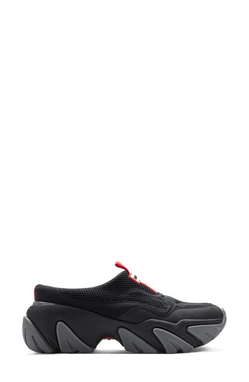 Hunter Darisa Water Repellent Slip-on Shoe In Black