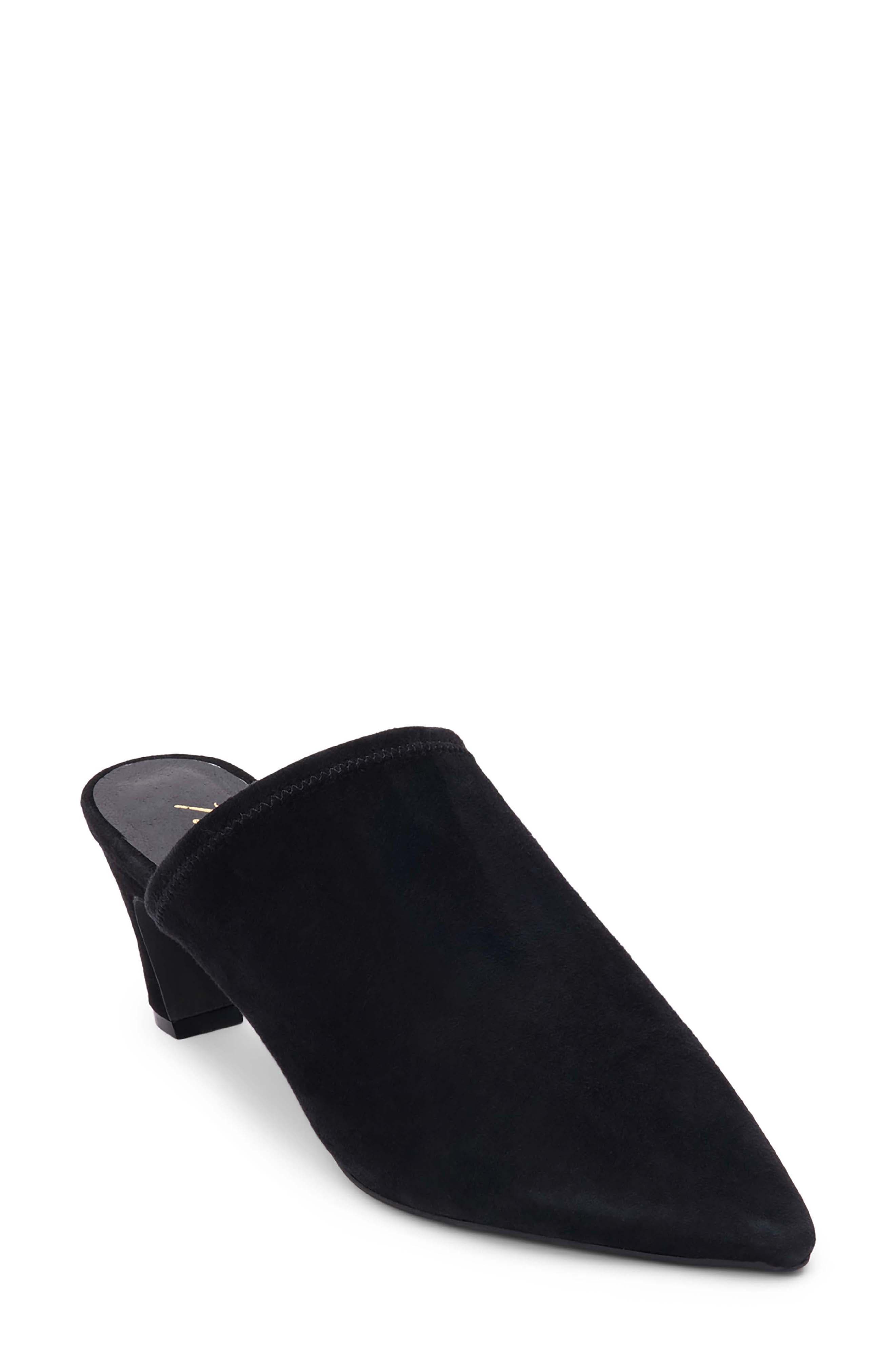 Matisse Frances Mule, Main, color, 