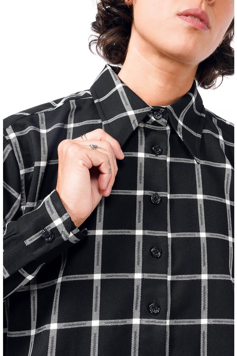 The Essential Flannel Long Sleeve Cropped Button Up, Alternate, color, BLACK/WHITE