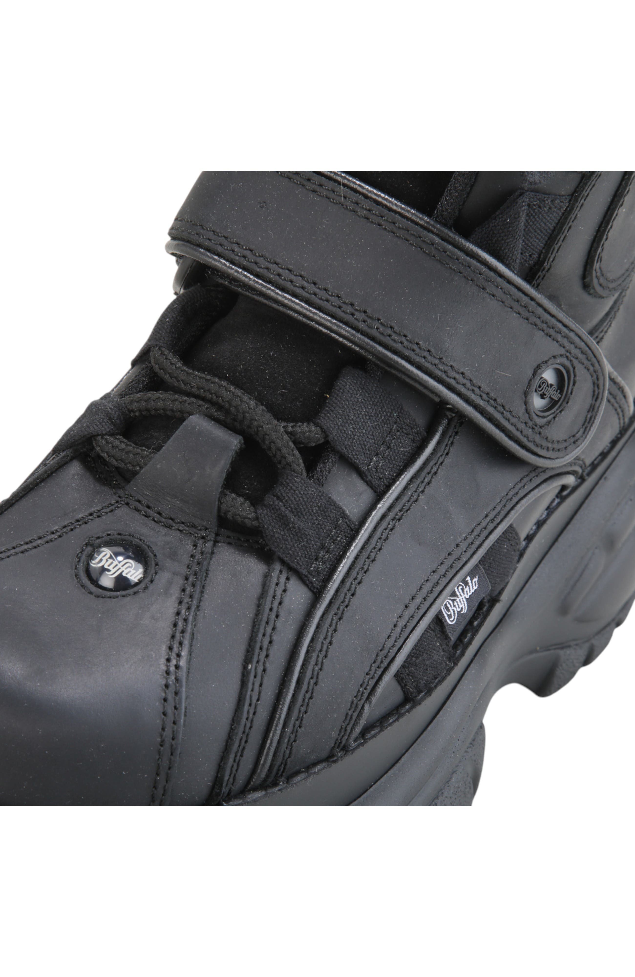 Buffalo Boots Classic High Leather Sneaker, Alternate, color, Black