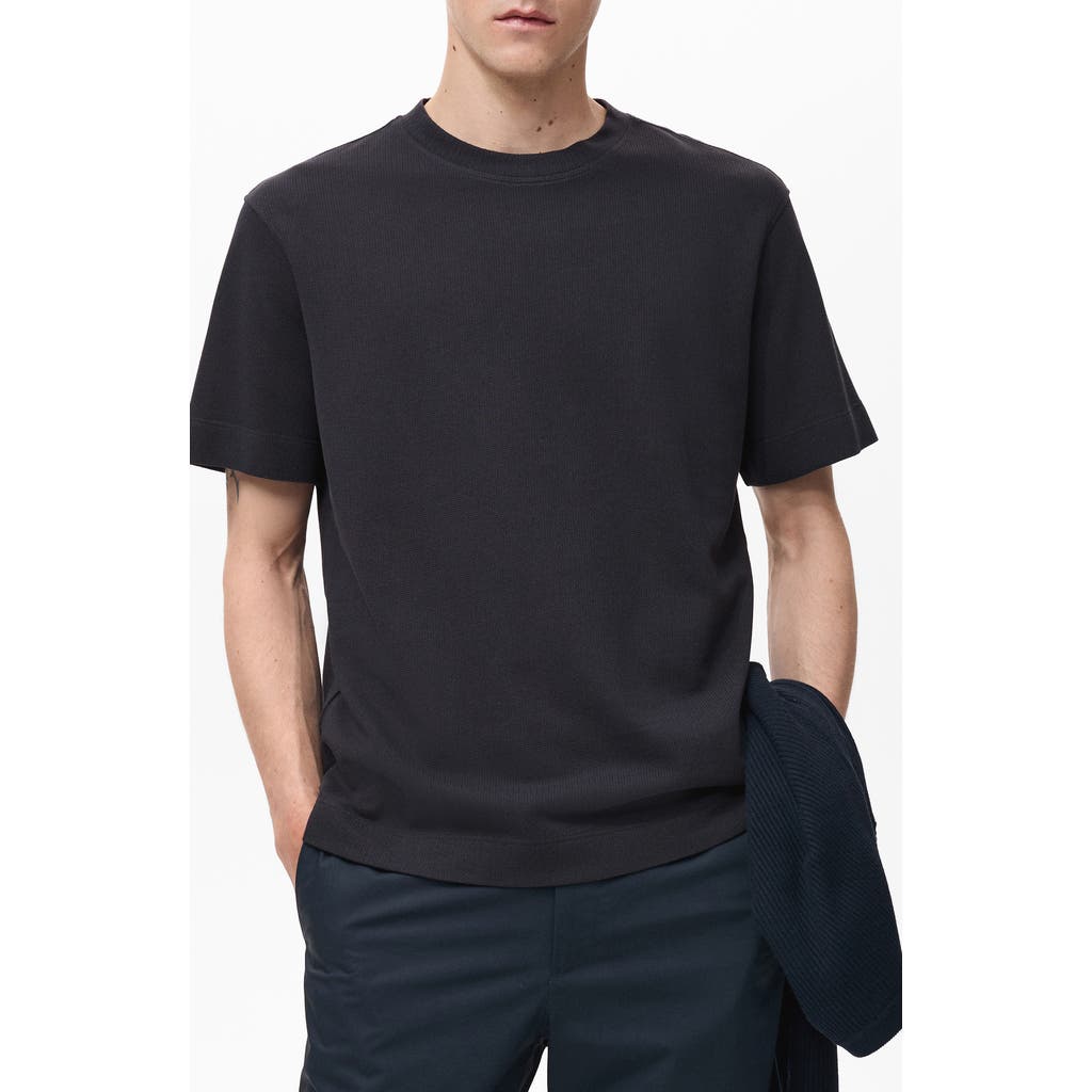 Mango Thermoregulating Performance Slim Fit Stretch T-shirt In Black