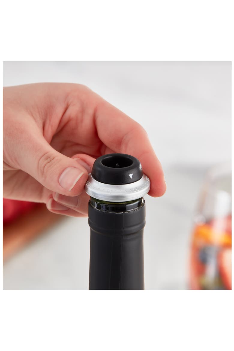 Serve & Preserve Electric Wine Set, Alternate, color, BLACK