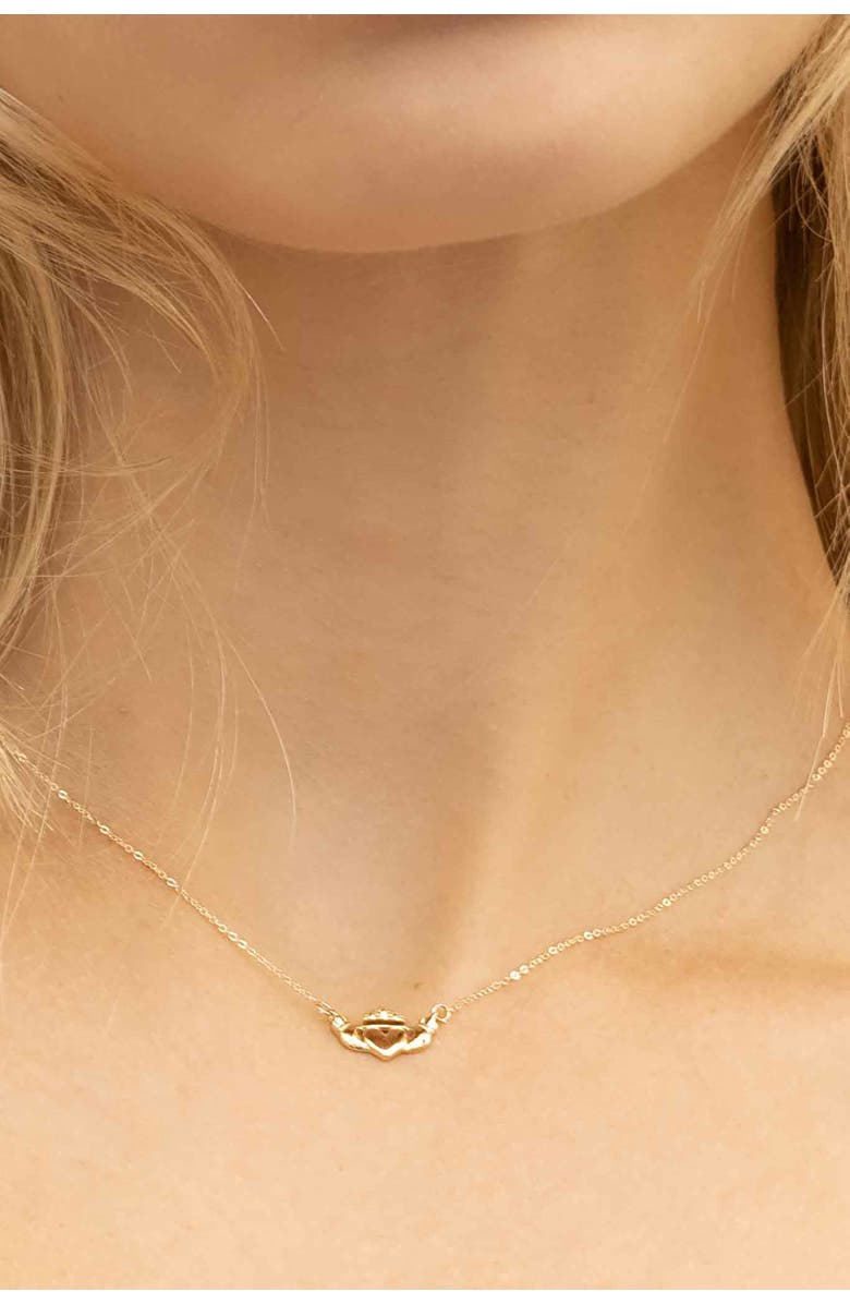 Oradina 14K Yellow Gold Claddagh Pendant Necklace, Alternate, color, Yellow Gold